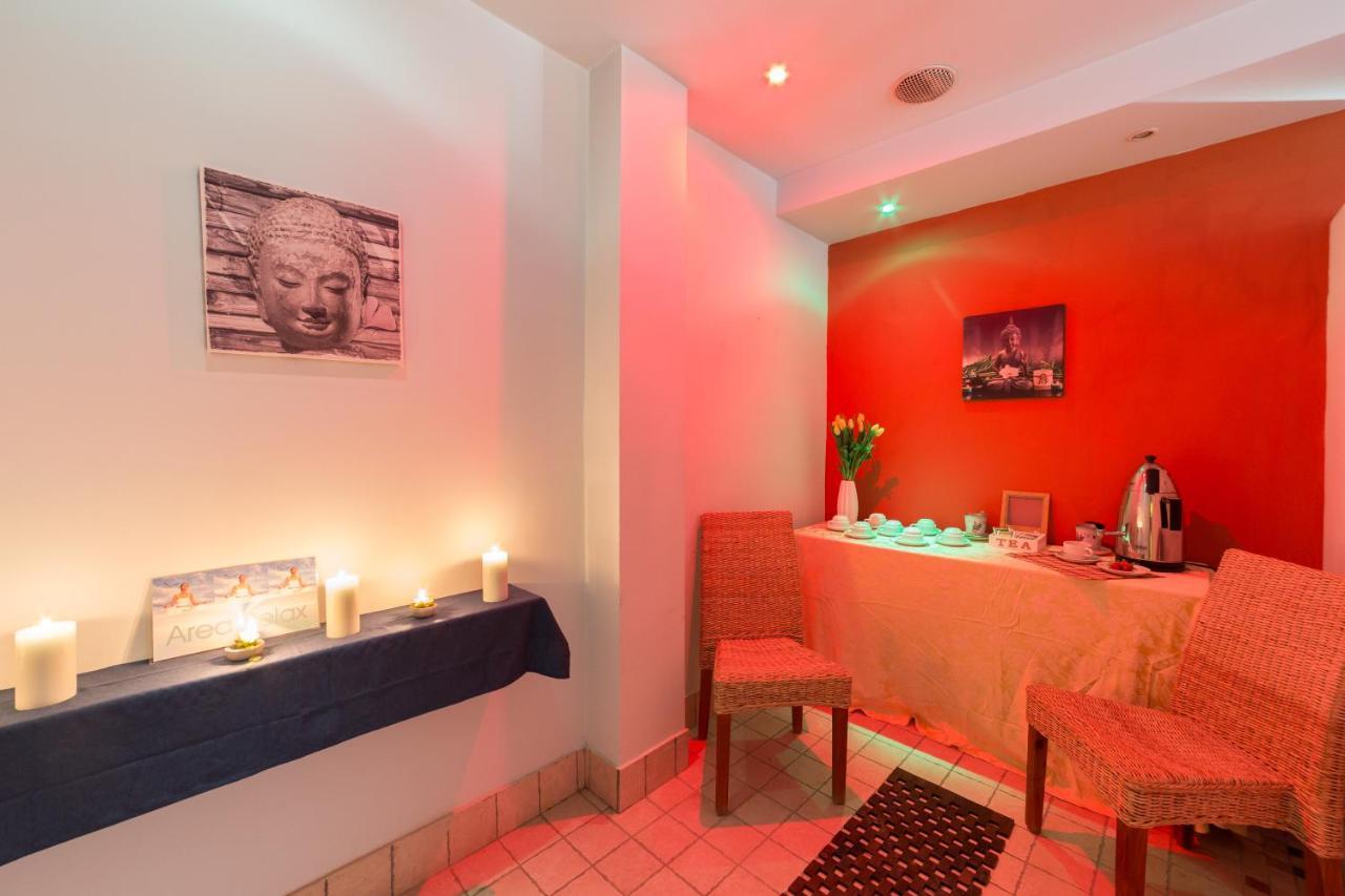 Hotel Palma Benessere Римини Экстерьер фото